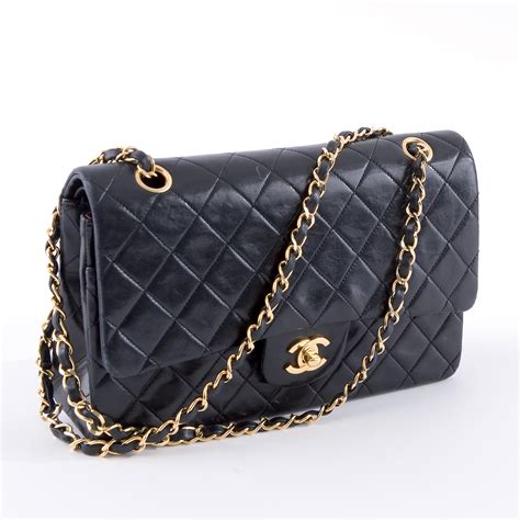 laarzen chanel|Chanel lambskin bag.